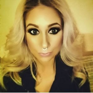 Meet your Posher, Bri